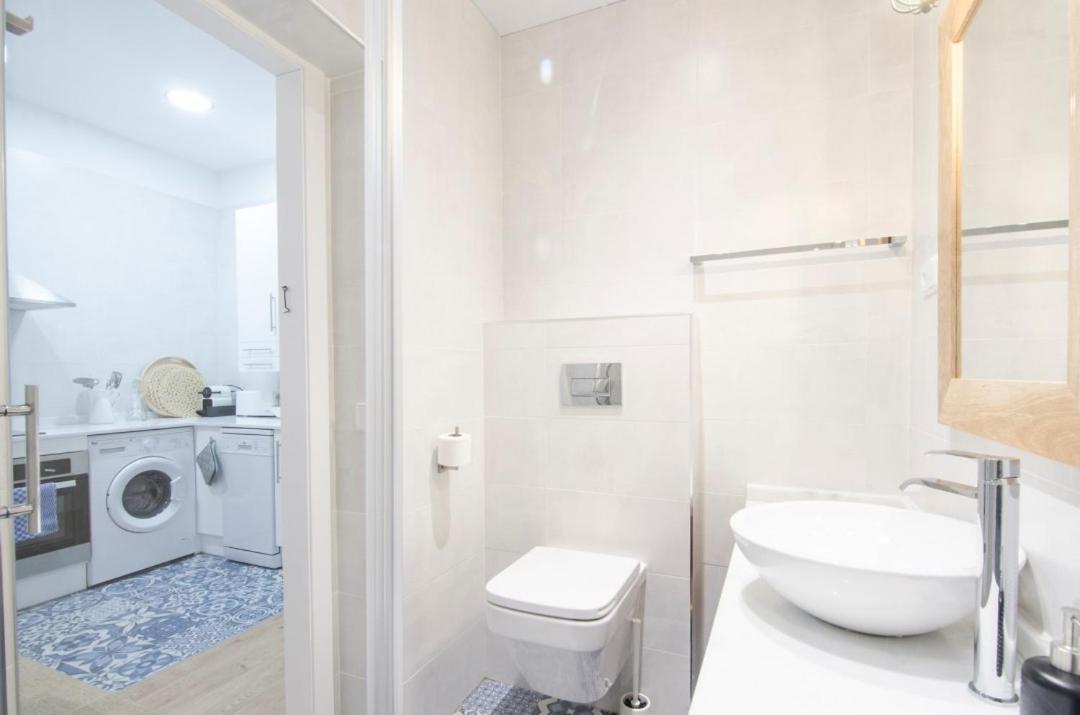 Apartament Comfy And Centric- 2Bd 1Bth- Espoz Y Mina Madryt Zewnętrze zdjęcie
