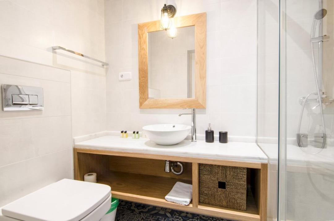 Apartament Comfy And Centric- 2Bd 1Bth- Espoz Y Mina Madryt Zewnętrze zdjęcie